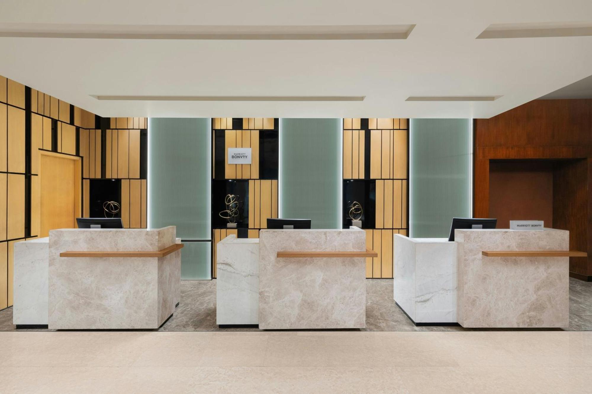 Hotel Fairfield By Marriott Amritsar Exterior foto