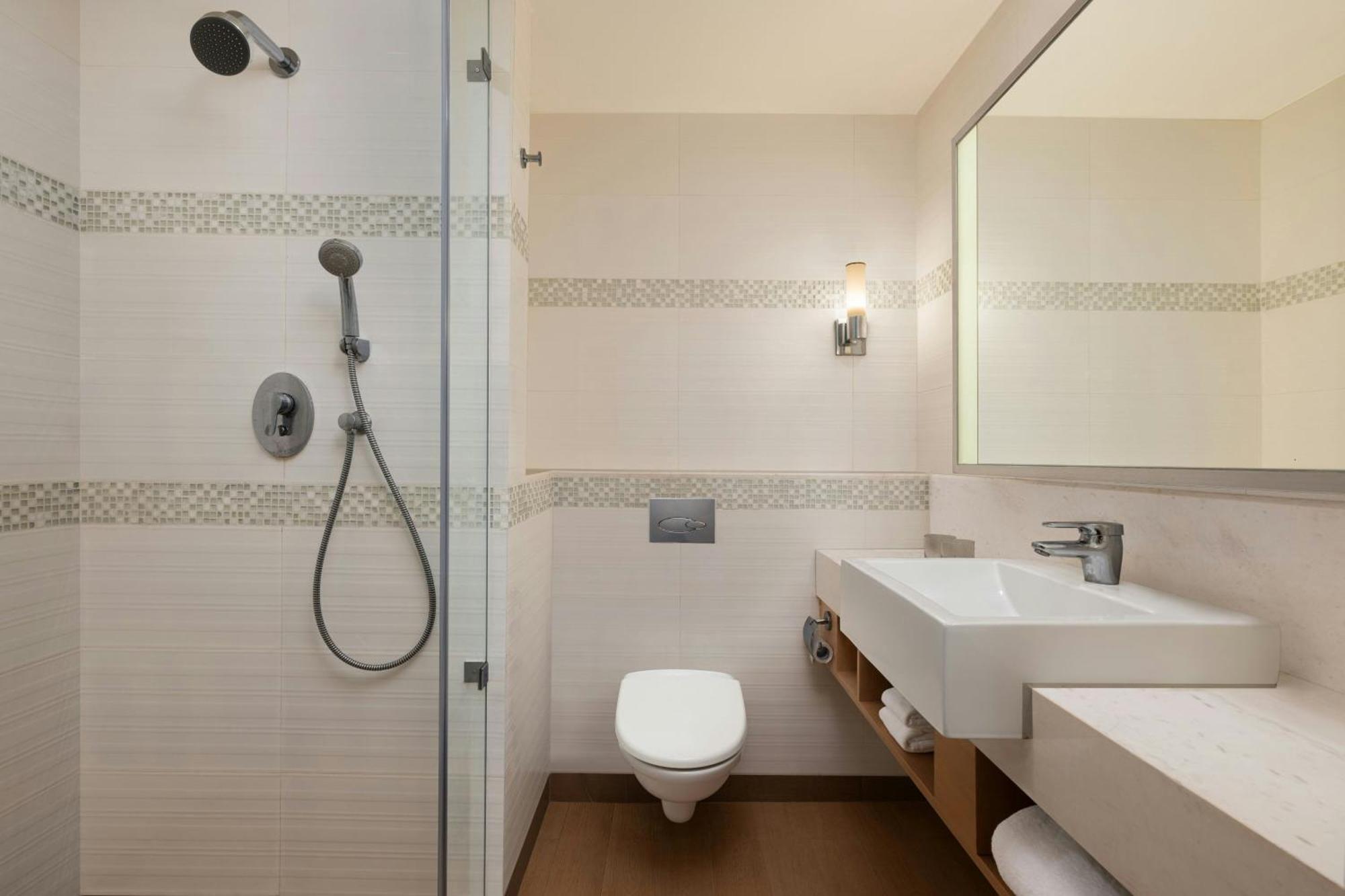 Hotel Fairfield By Marriott Amritsar Exterior foto